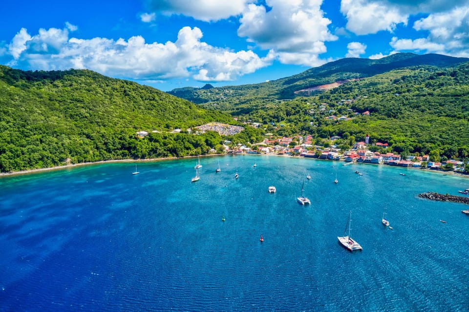 Natural landscape, Bird's eye view, Hiking, Sea view, Swimming pool, Swimming pool