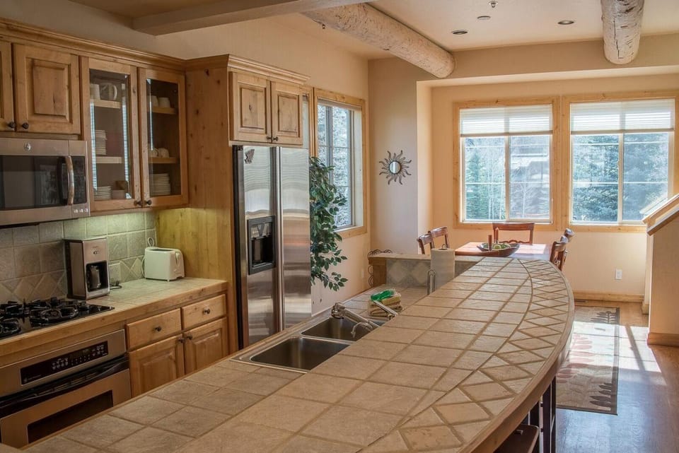 Townhomes at River Run Unit E House in Ketchum