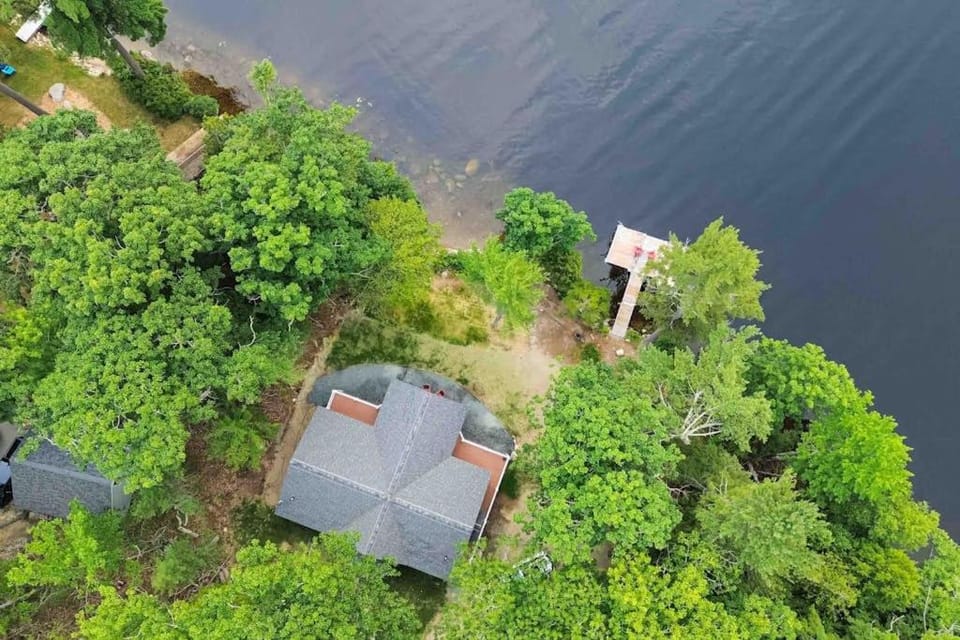 Property building, Day, Bird's eye view, Lake view