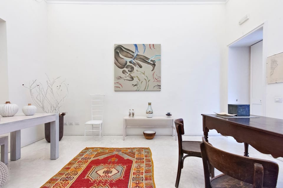 Lobby or reception, Decorative detail, Seating area, hair dresser, Internal: Not applicable to any particular room