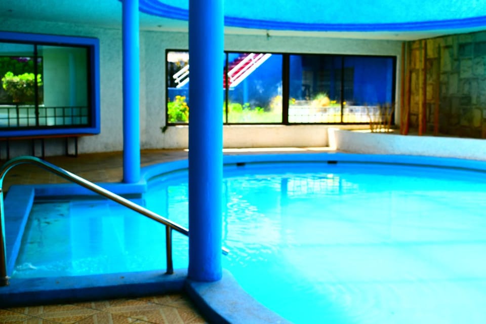 Area and facilities, Swimming pool, Swimming pool, Public Bath