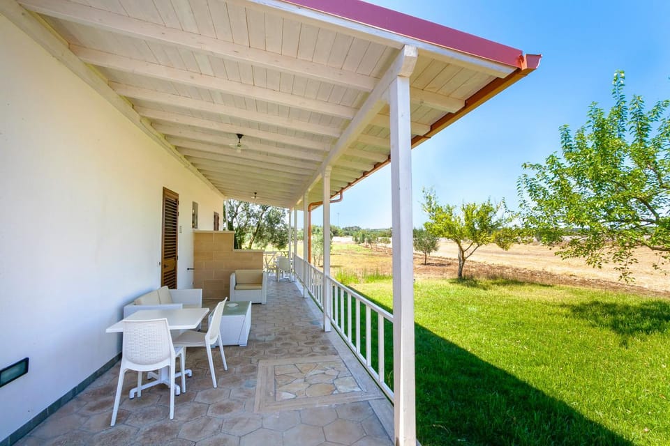 Patio, Day