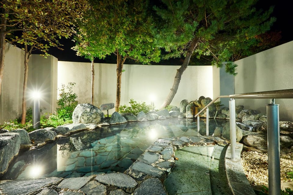 Hot Spring Bath, Open Air Bath