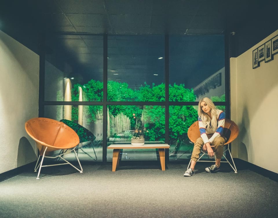 People, Seating area