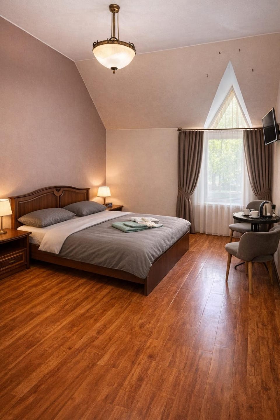 Отель Ренессанс Hotel in Dnipro