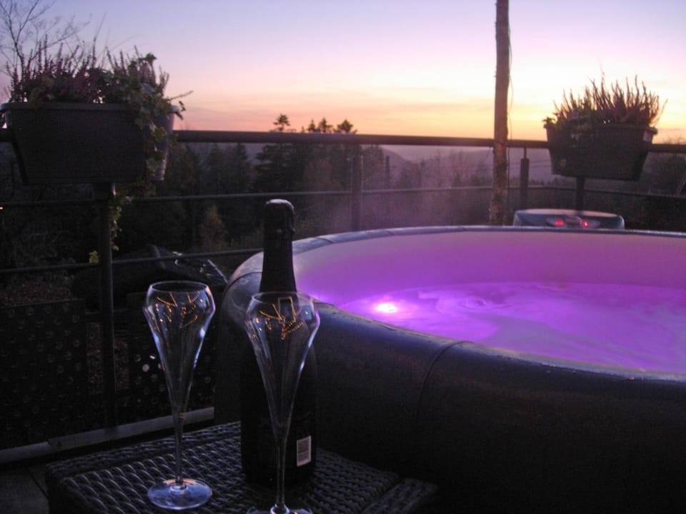 Hot Tub, View (from property/room), Balcony/Terrace, Spa and wellness centre/facilities, Open Air Bath