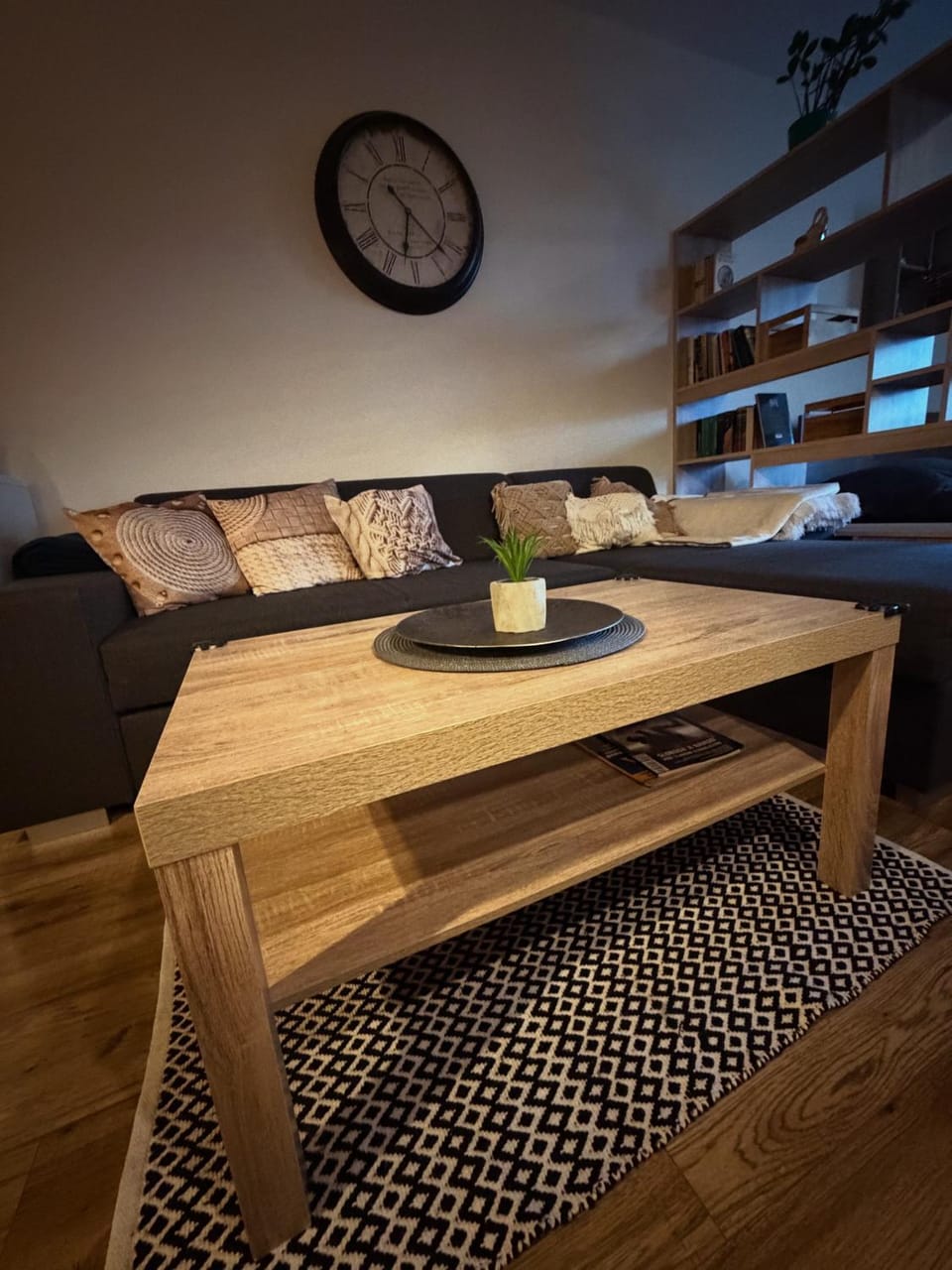Communal lounge/ TV room, Bed, Living room, Seating area