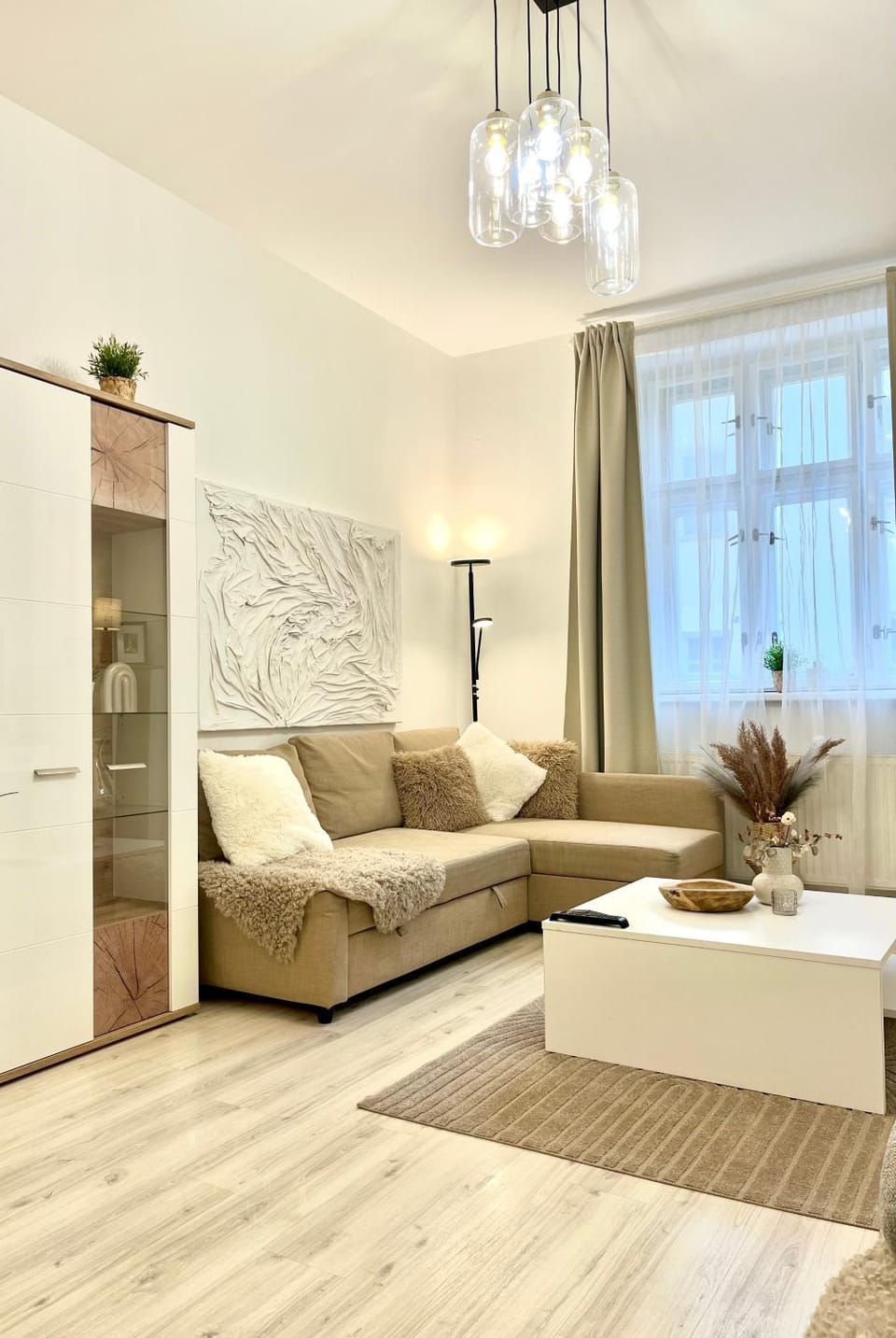 JAMES BOND Apartment TOP Location Air Conditioned Apartment in Bratislava