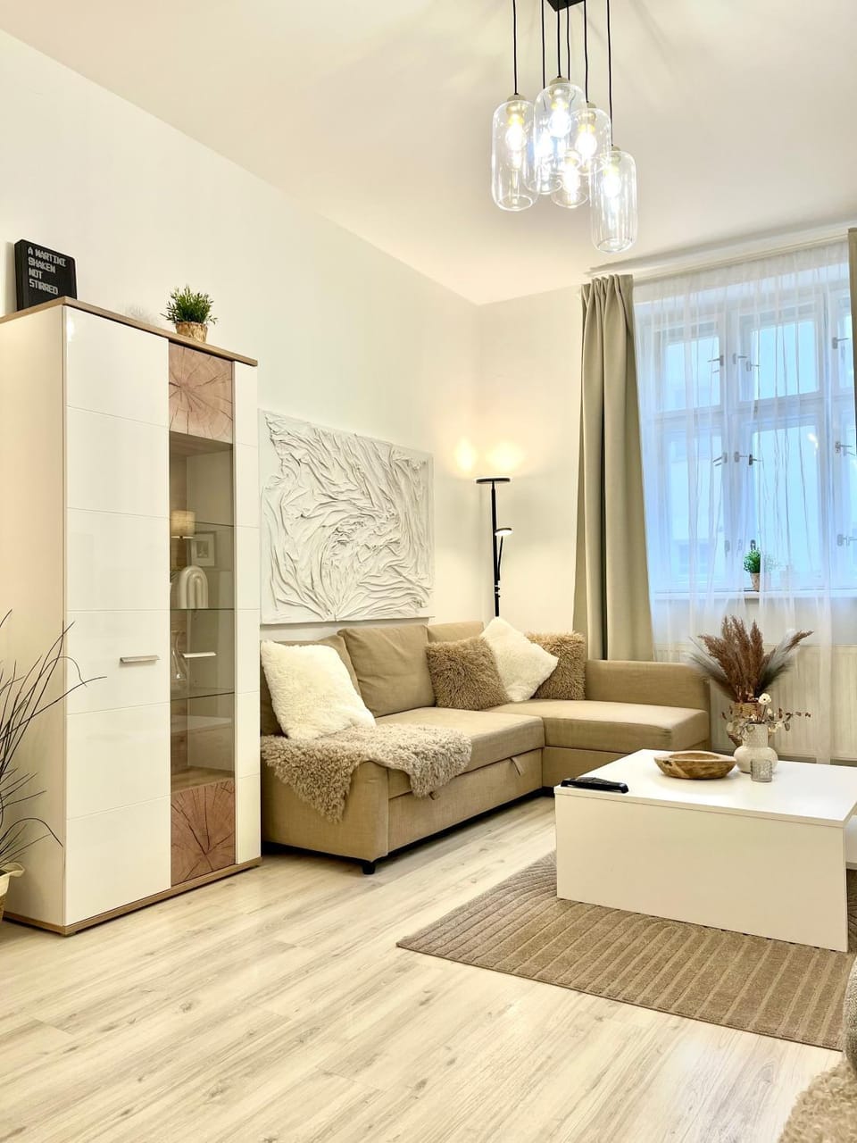 JAMES BOND Apartment TOP Location Air Conditioned Apartment in Bratislava