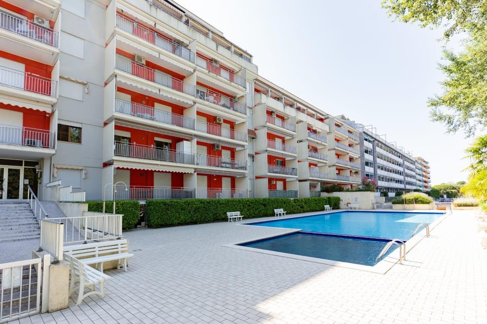 Property building, Pool view, Swimming pool