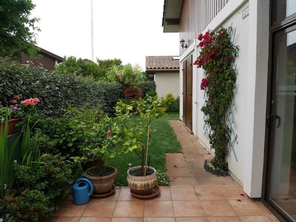 Villa 3 chambres avec parking et accès piscine - FR-1-413-106 Villa in Capbreton