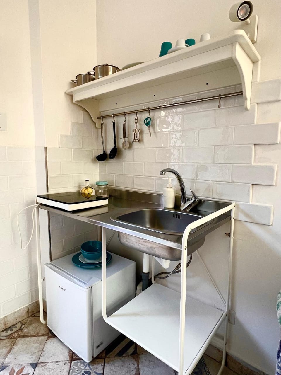 Kitchen or kitchenette, stove