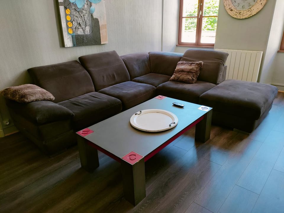 Communal lounge/ TV room, Living room