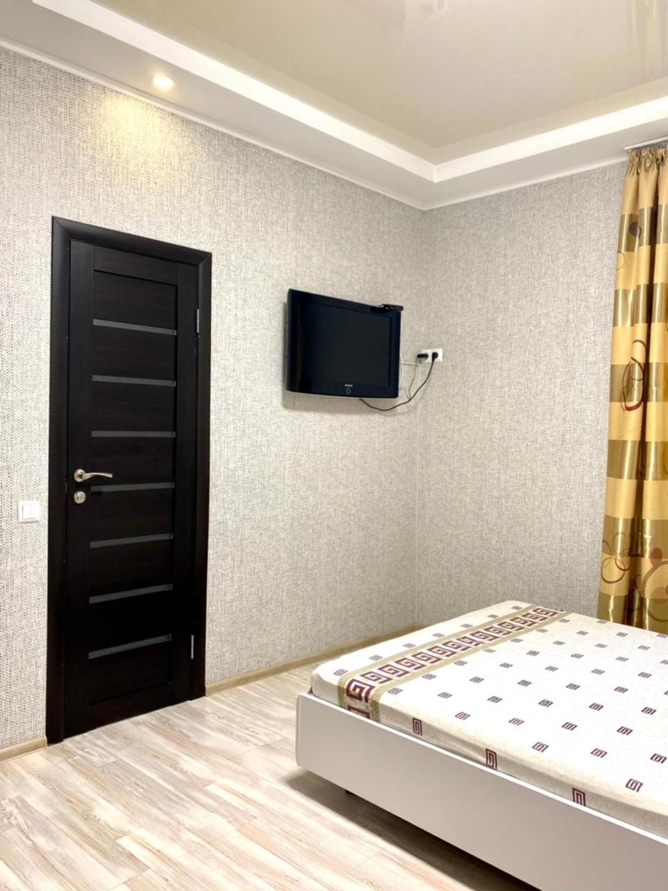 Apartment room-біля вокзалу-недалеко від центру Apartment in Lviv