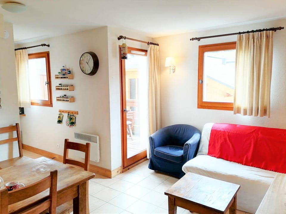 Appartement 3 pièces à Morillon 1100, 6 personnes, animaux admis, wifi - FR-1-815-72 Apartment in Morillon