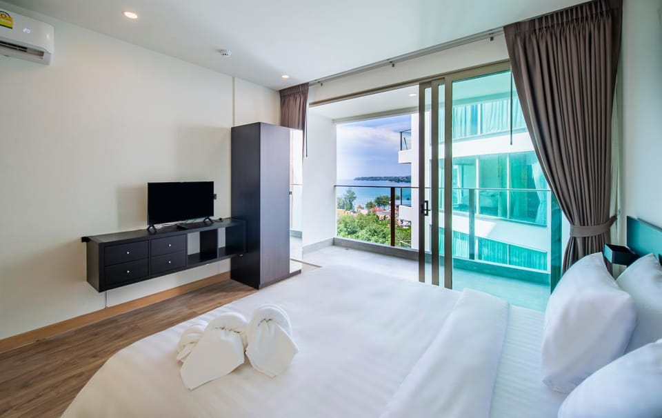 Oceana Resort Kamala Phuket Apartment in Kamala