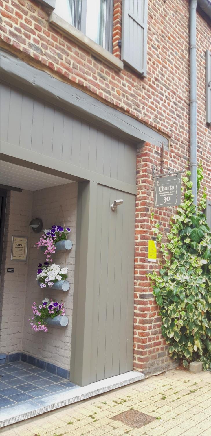 Facade/entrance, Property logo or sign