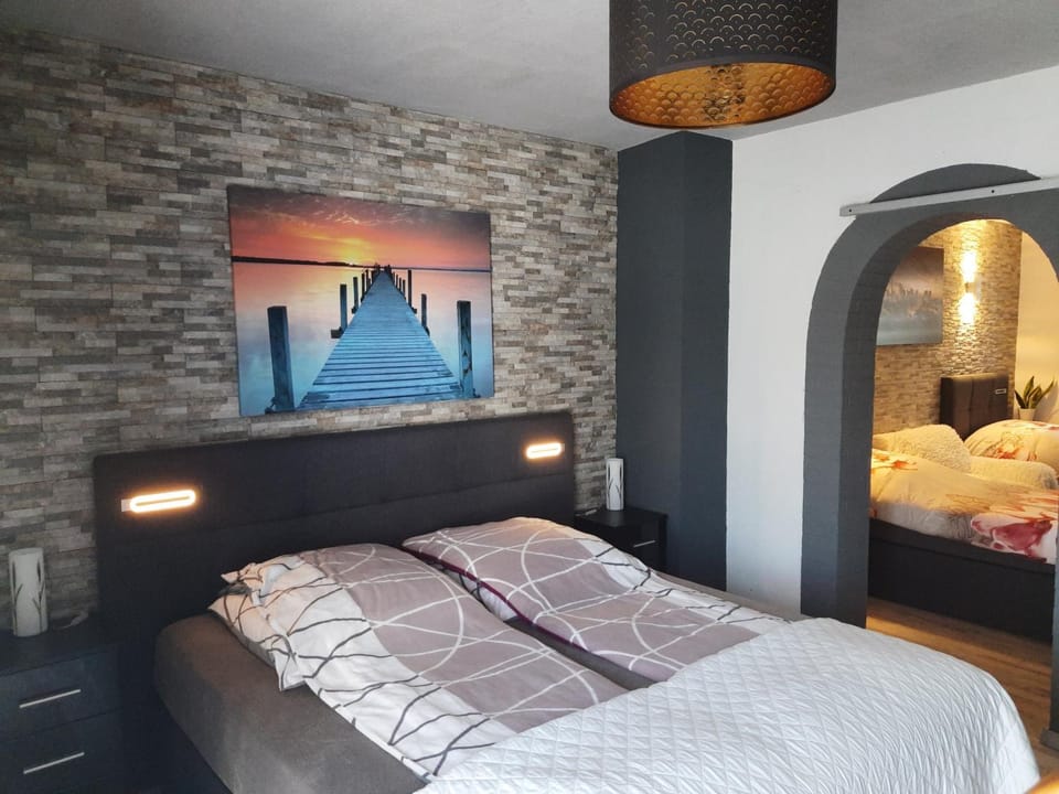 Joys Ferienwohnung Apartment in Oberhausen