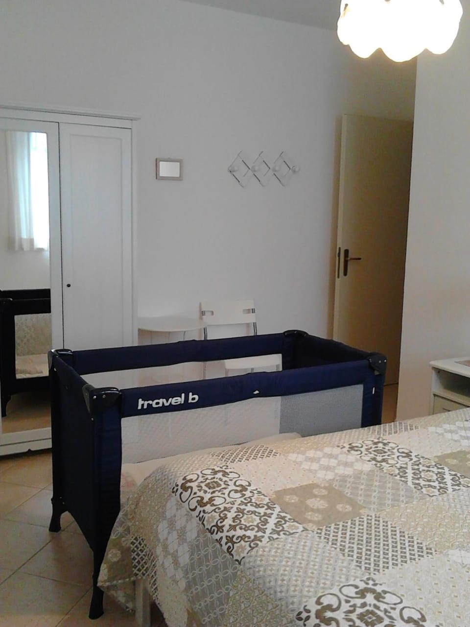 cot