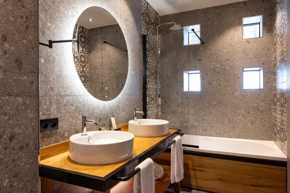 Hotel MONT-BLANC VAL D'ISERE Hotel in Val dIsere