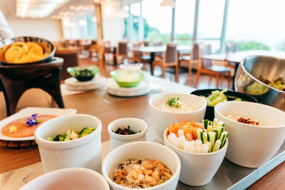 Restaurant/places to eat, Food and drinks, Breakfast, Buffet breakfast