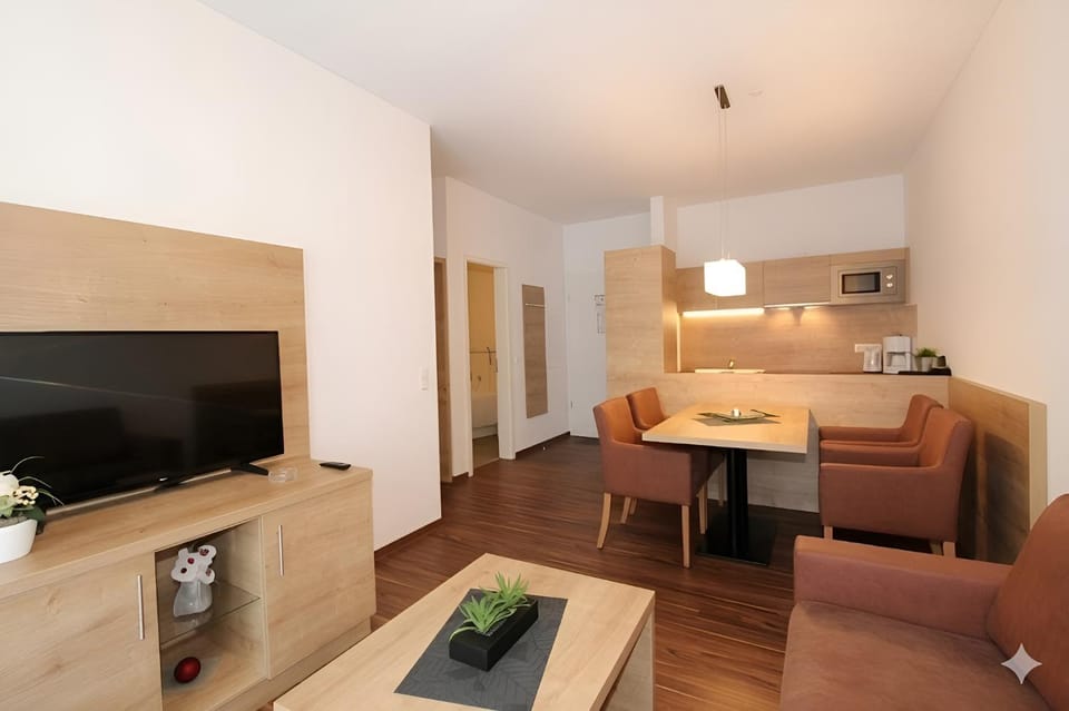 Kitchen or kitchenette, Living room, Dining area