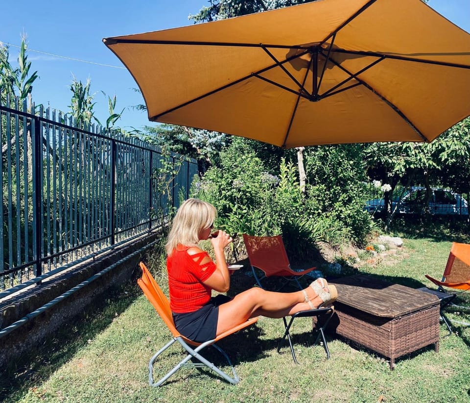 People, Garden, Garden view, group of guests