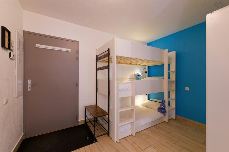 Bed, bunk bed, storage