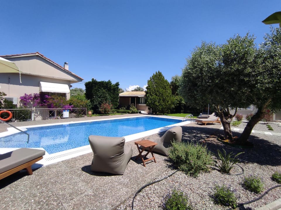 Garden view, Pool view