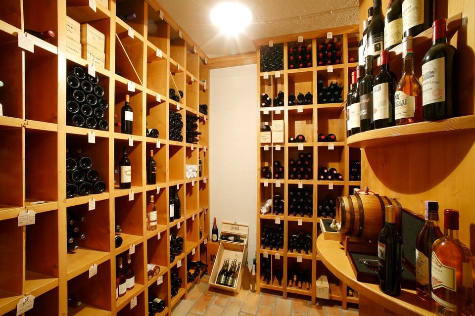 Restaurant/places to eat, Drinks