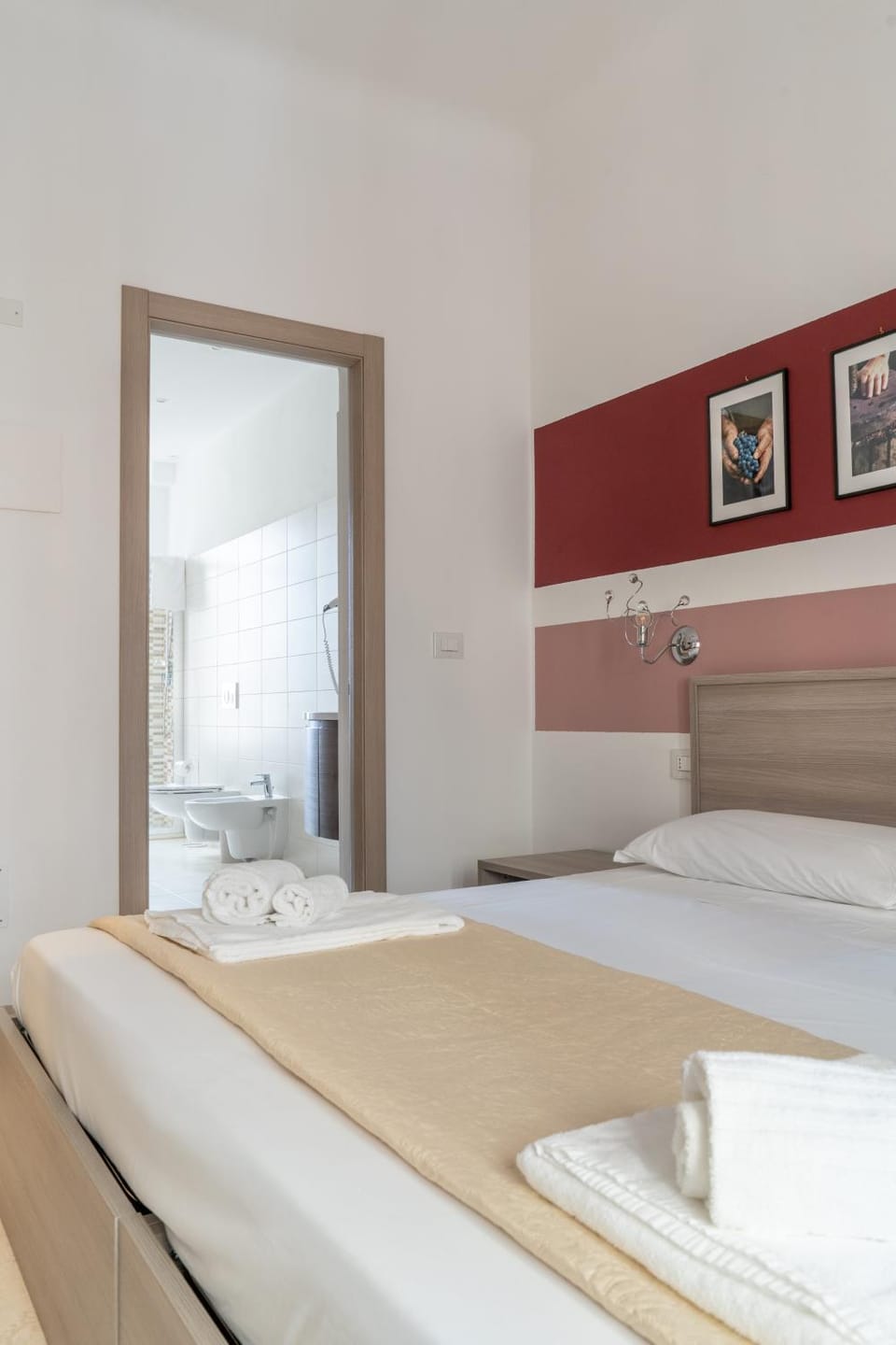 Le Stanze dei Poeti e del Vino Bed and Breakfast in La Spezia