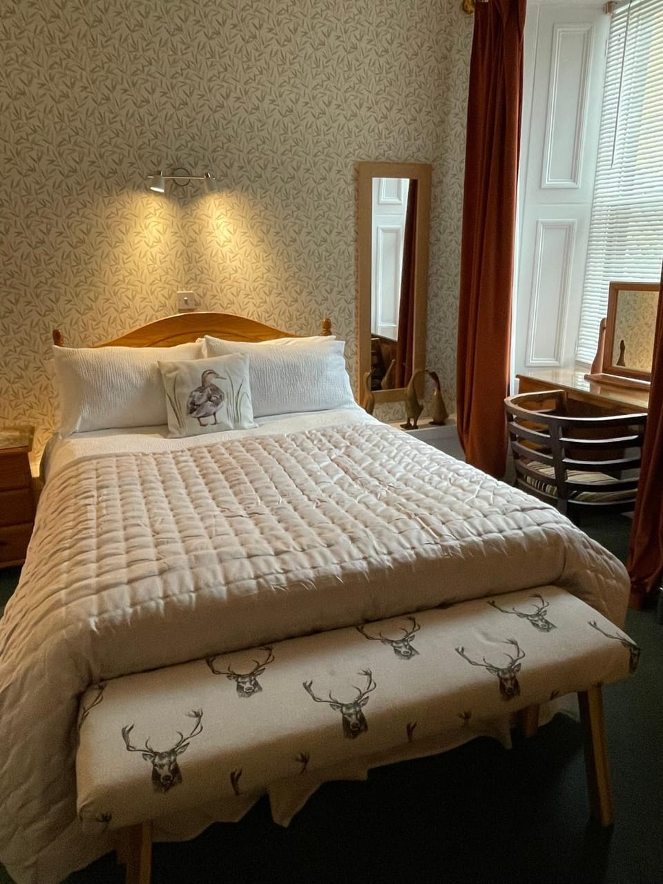 Bed, Bedroom