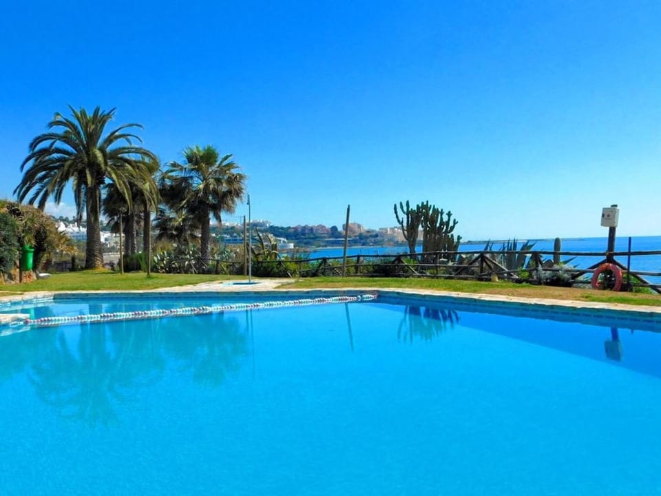 VILLA BAHIA AZUL House in Costa del Sol