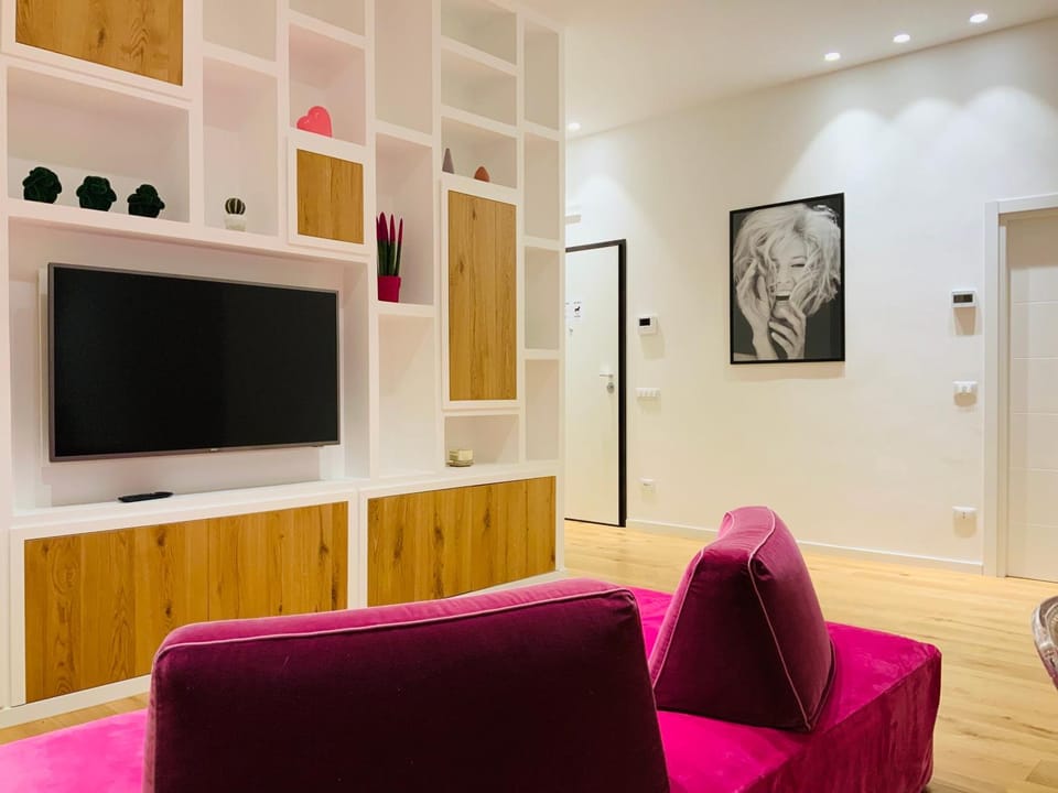 TV and multimedia, Living room
