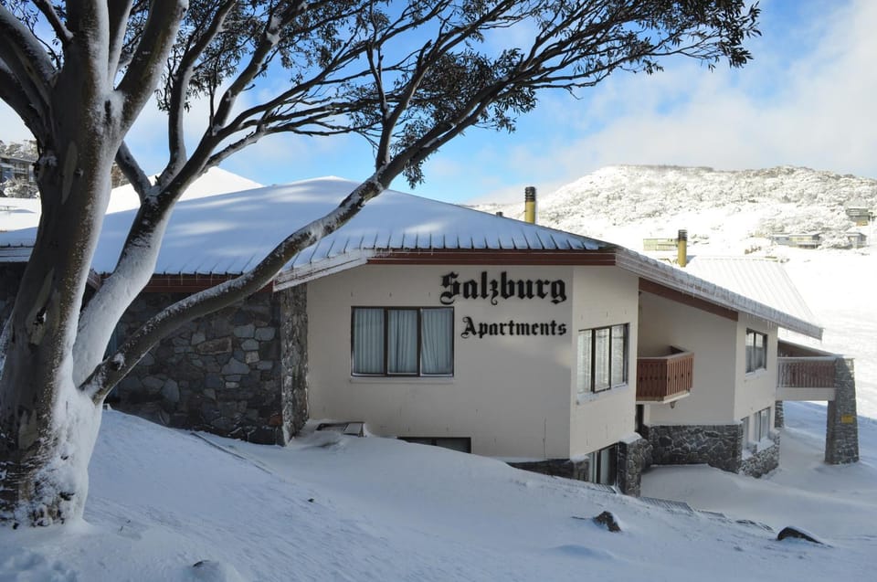 Property building, Winter