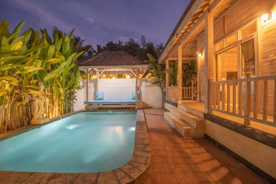 Pool view, Swimming pool