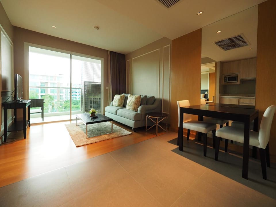 Amari Residences Huahin Apartment in Nong Kae