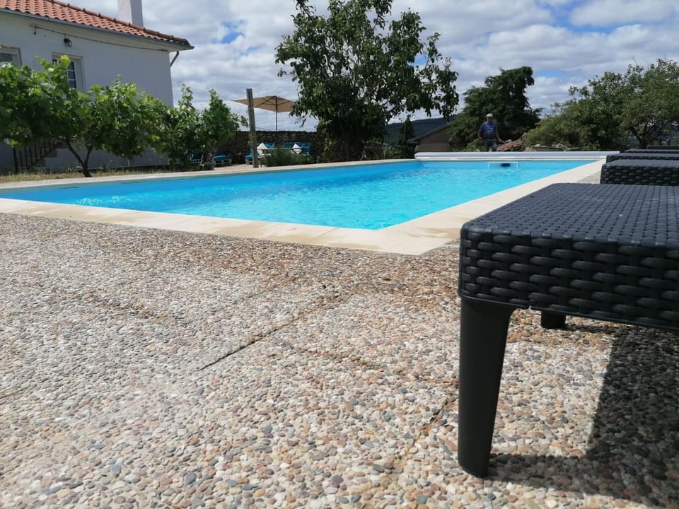 Swimming pool, Swimming pool