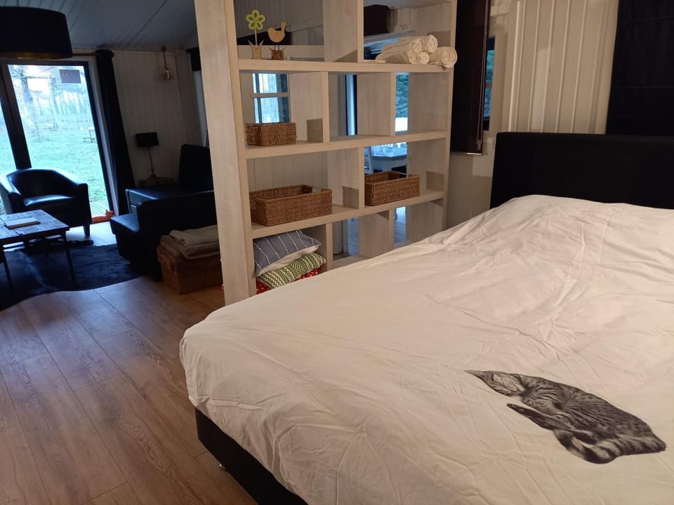 Rosy Garden in the winter House in Flanders