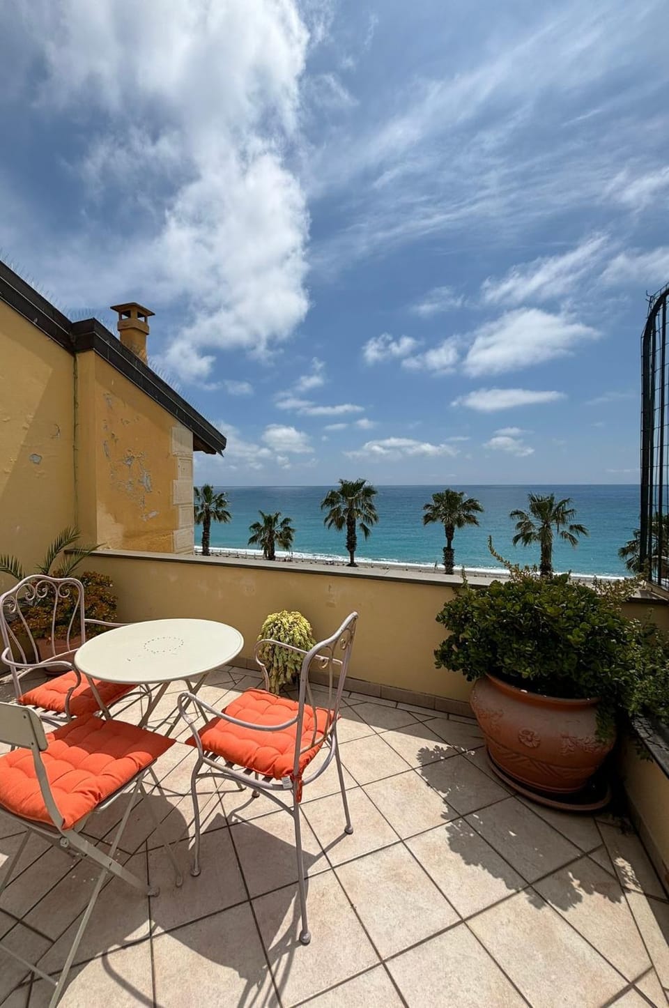 Guest House Bike & Relax Finale Ligure Bed and Breakfast in Finale Ligure