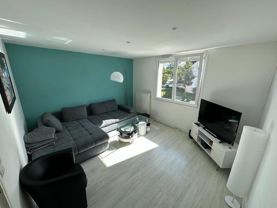 Communal lounge/ TV room, TV and multimedia