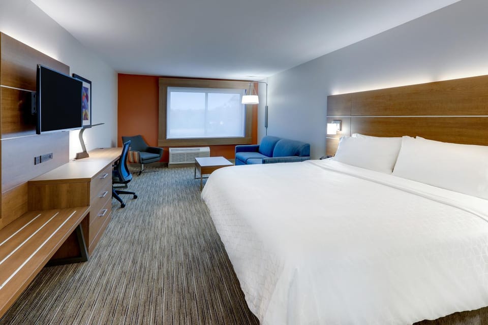 Bed, Photo of the whole room