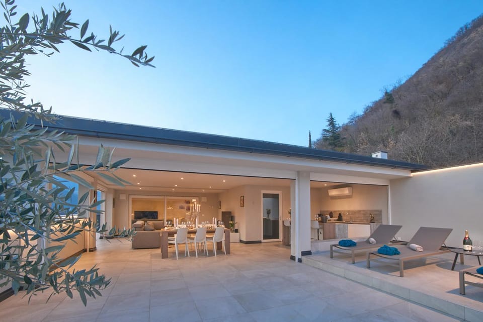 Balcony/Terrace, kitchen
