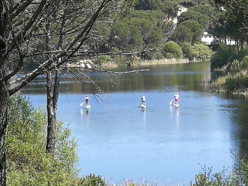 CABAÑA DE MADERA JUNTO AL LAGO LAS JARAS Chalet in Extremadura, Spain