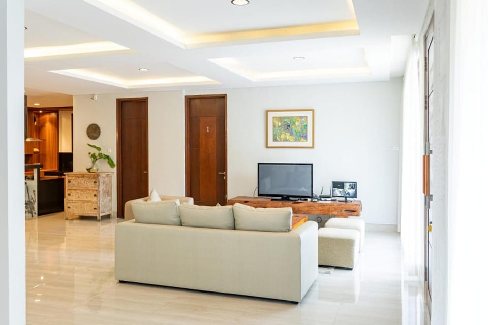 Kirei Mountain View Villa 7 Bedrooms With a Private Heated Swimming Pool House in Lembang