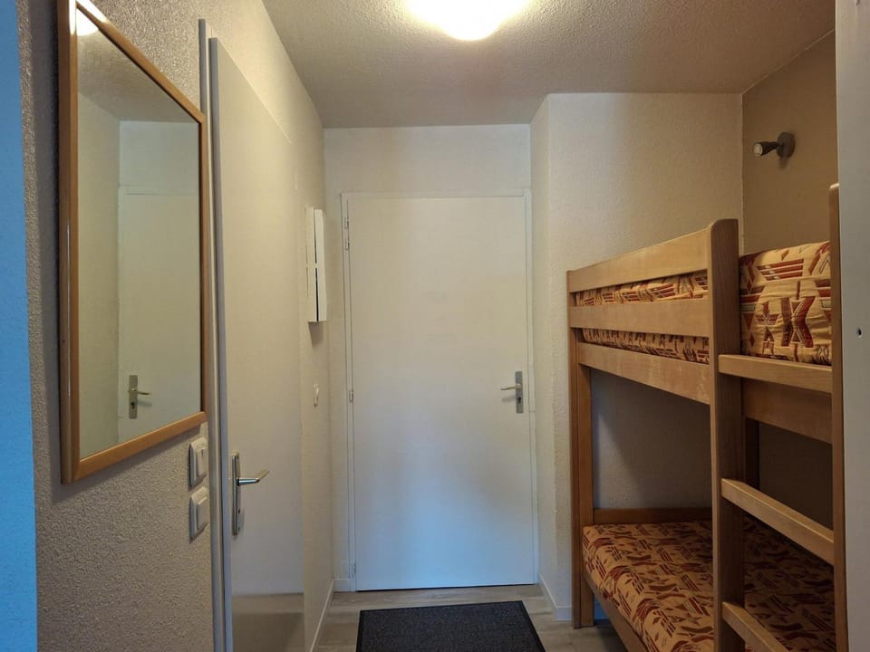 Studio 4 pers avec balcon et parking, WIFI inclus, animaux admis - FR-1-512-186 Apartment in Auvergne-Rhône-Alpes