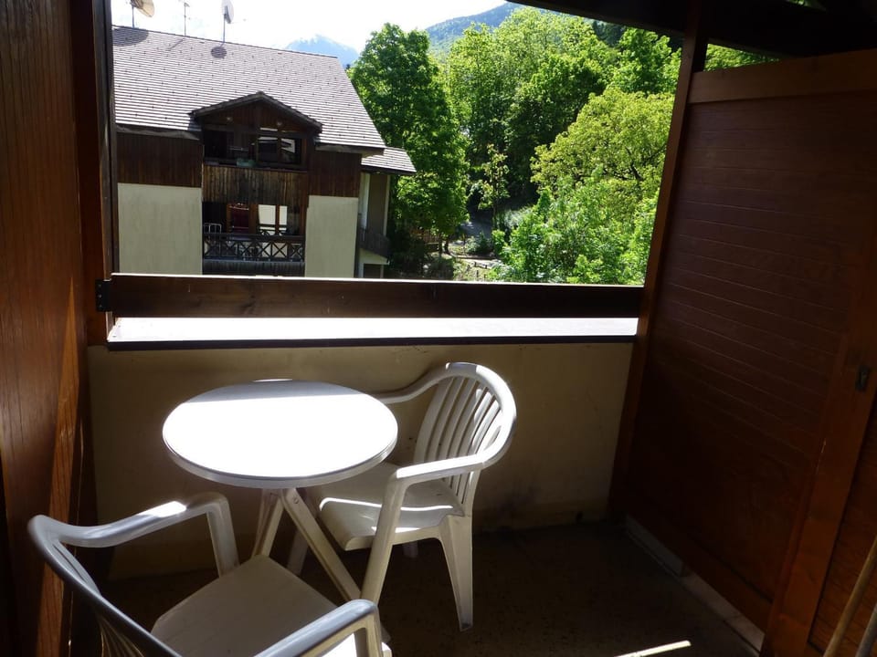 Studio 4 pers avec balcon et parking, WIFI inclus, animaux admis - FR-1-512-186 Apartment in Auvergne-Rhône-Alpes