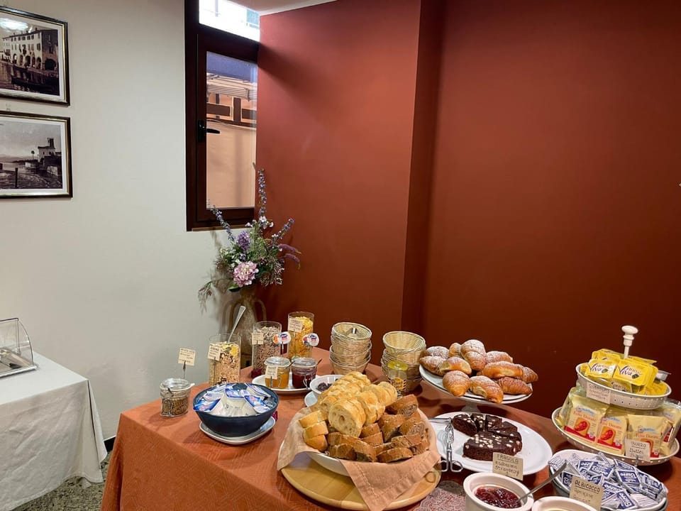 Buffet breakfast
