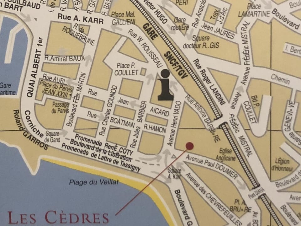 Studio Climatisé - Plage à 50m - Central - WiFi Gratuit - FR-1-466A-39 Apartment in Saint-Raphael