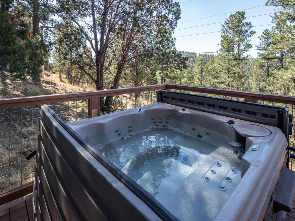 Natural landscape, Hot Tub, Balcony/Terrace